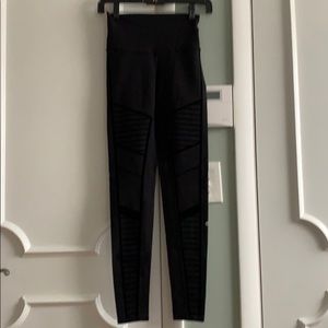 Alo yoga leggings